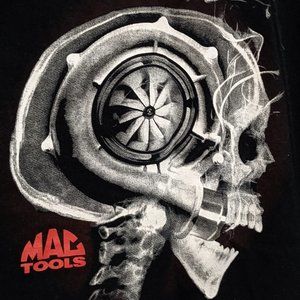 Mac Tools thick t-shirt
